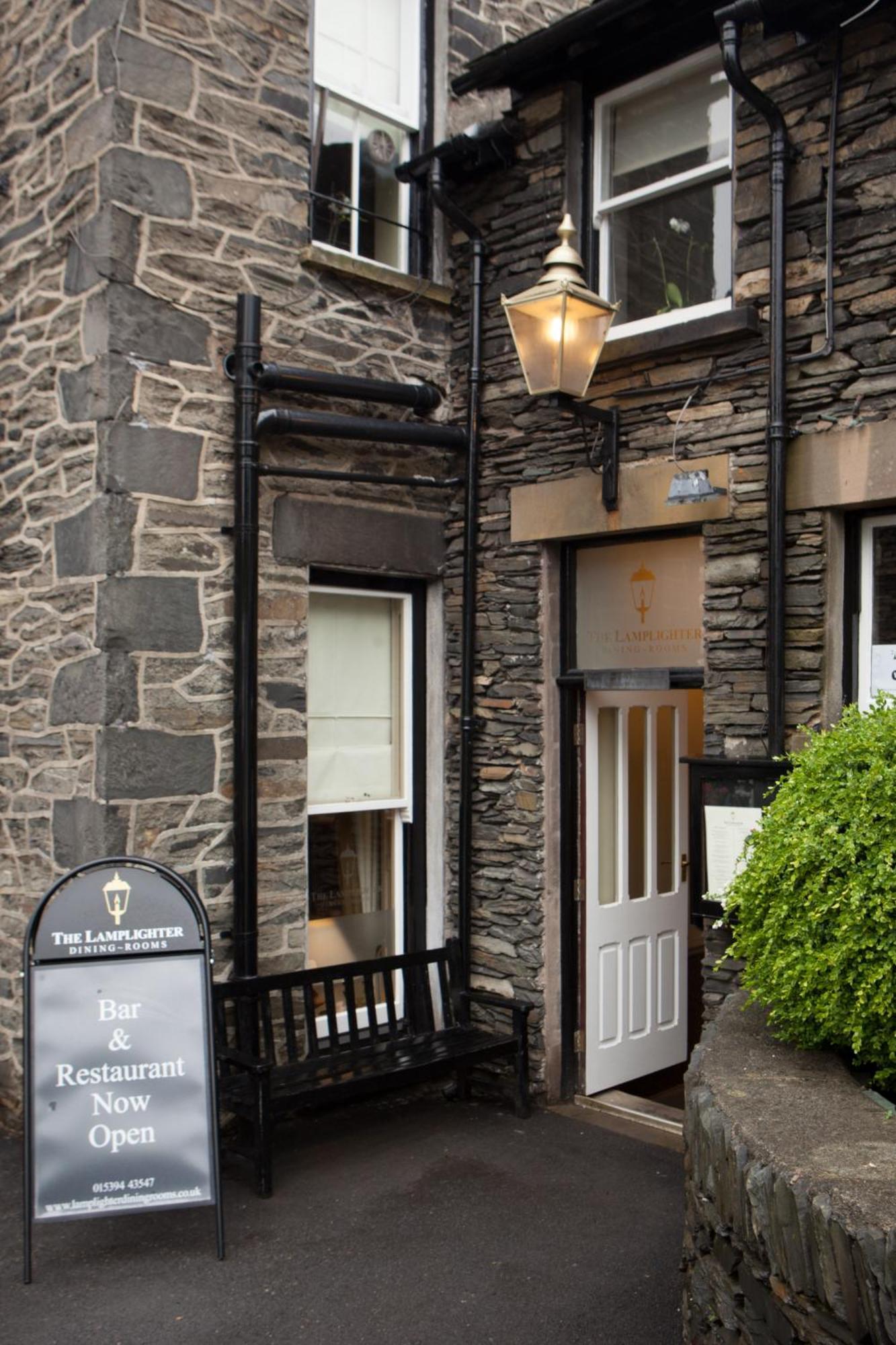 ווינדרמר The Lamplighter Dining ~ Rooms מראה חיצוני תמונה