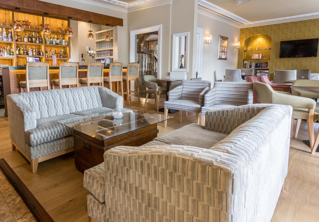 ווינדרמר The Lamplighter Dining ~ Rooms מראה חיצוני תמונה