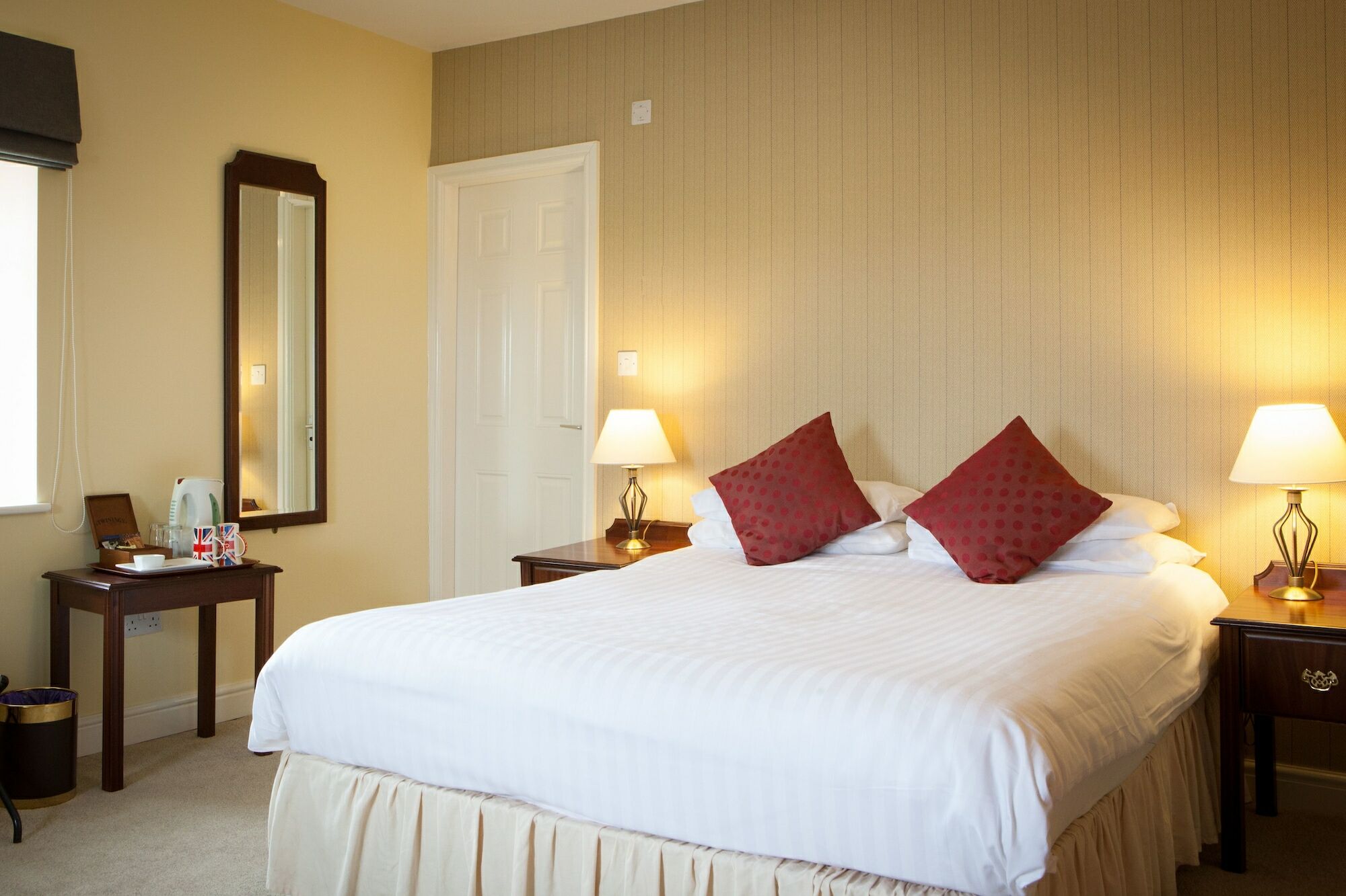 ווינדרמר The Lamplighter Dining ~ Rooms מראה חיצוני תמונה